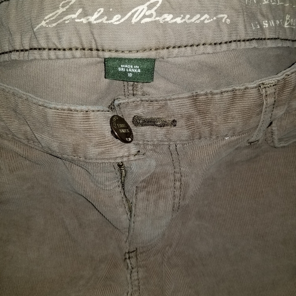 Eddie Bauer tan colored curvy bootcut corduroy - Picture 2 of 4